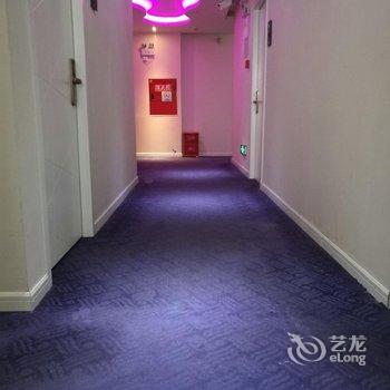 泸州浪漫满屋主题酒店酒店提供图片