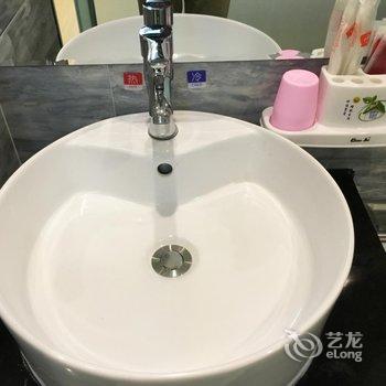 尚客优连锁酒店(浠水闻一多大道店)酒店提供图片