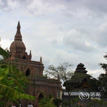 瑞丽枫桥夜泊青年旅舍酒店提供图片