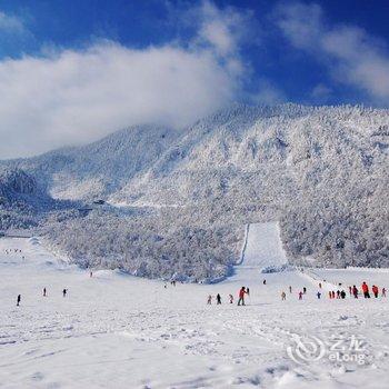 成都西岭雪山阳光假日酒店酒店提供图片