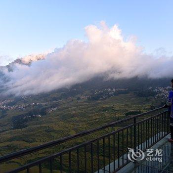 元阳云上天上多依树精品景观客栈酒店提供图片