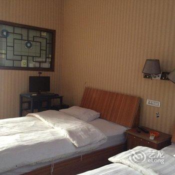 镇平鑫瑞宾馆酒店提供图片