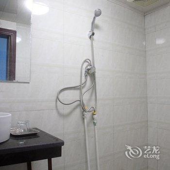 凤凰一家人客栈酒店提供图片