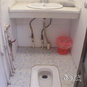 凤凰一家人客栈酒店提供图片