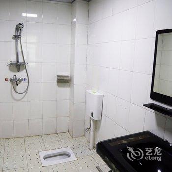 凤凰一家人客栈酒店提供图片