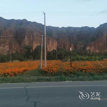 张掖丹霞真不同宾馆酒店提供图片