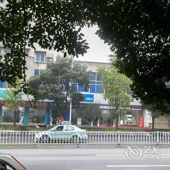 重庆长寿恒爱旅馆酒店提供图片