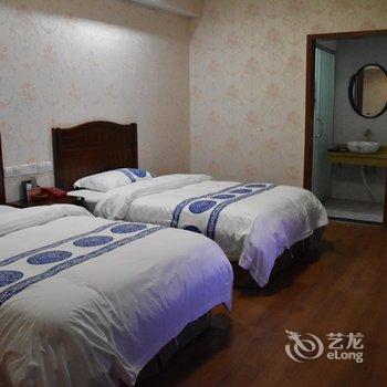 张家界溪布街陆号客栈酒店提供图片