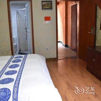 张家界溪布街陆号客栈酒店提供图片