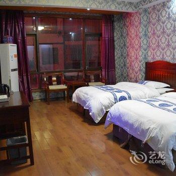 张家界溪布街陆号客栈酒店提供图片