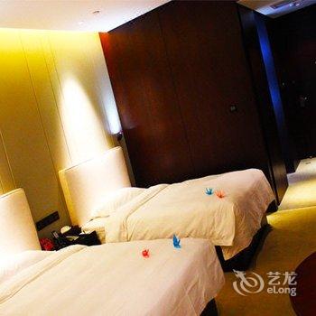 滨海国际酒店(郑州世纪欢乐园中原福塔店)酒店提供图片