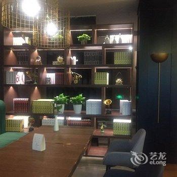 云隐行旅酒店(上海虹桥枢纽国展中心店)酒店提供图片