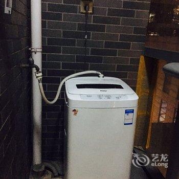 上海藍色海岸复式(墨玉路店)酒店提供图片
