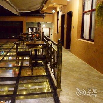 香格里拉致橡树精品客栈酒店提供图片