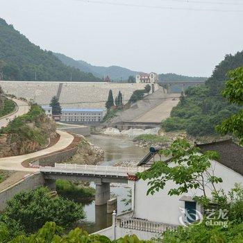 武当山浪河景移四季农家山庄酒店提供图片