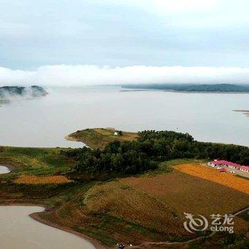 蛟河插树岭仙客居山庄酒店提供图片