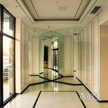 希岸·轻雅酒店沈阳北陵公园辽宁大厦店酒店提供图片