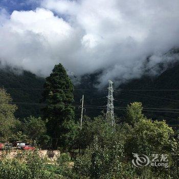 海螺沟雪山红石酒店酒店提供图片