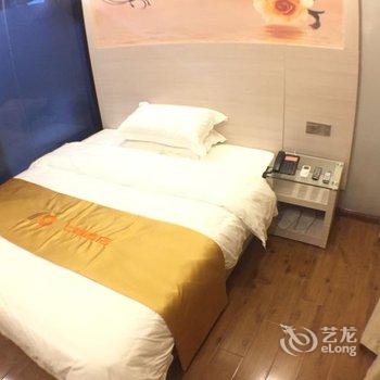 广州七橙酒店龙口西路店酒店提供图片