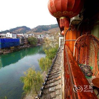 凤凰金水楼江景客栈酒店提供图片
