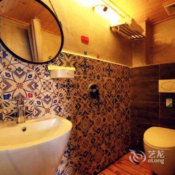 深圳较场尾MAANCoCo瓦舍(海边店)酒店提供图片