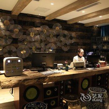 丽江束河新艺堡音乐酒店酒店提供图片