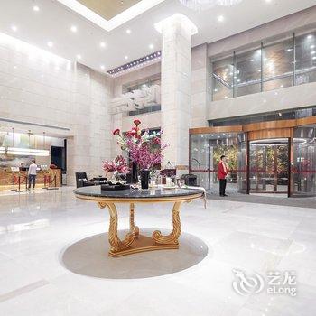 荆州金凤皇冠大酒店酒店提供图片