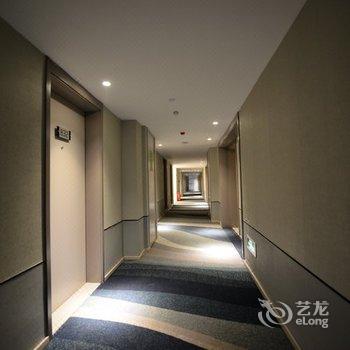 如家商旅酒店(重庆江北机场悦来会展中央公园店)酒店提供图片