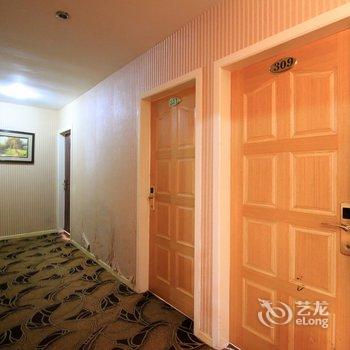 衢州青年假日宾馆酒店提供图片