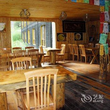 香格里拉中虎跳峡桥咖啡客栈酒店提供图片