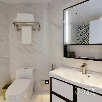 青岛汀town·丽晶御筑精品公寓(奥帆中心店)酒店提供图片