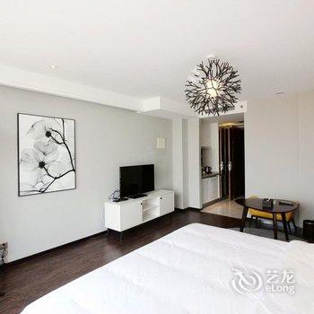 青岛汀town·丽晶御筑精品公寓(奥帆中心店)酒店提供图片