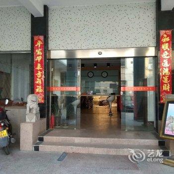 岳西军招大酒店酒店提供图片