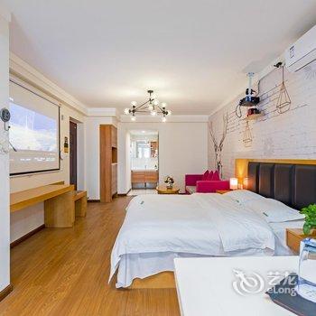 重庆斯铂瑞精品影院公寓酒店提供图片