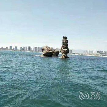 绥中洪悦海景公寓酒店提供图片