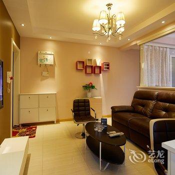 上海虹桥众和一家人联排别墅(龙联路分店)酒店提供图片