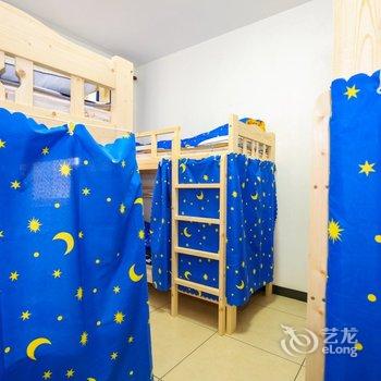 重庆时光印记青年公寓(解放碑洪崖洞江景店)酒店提供图片