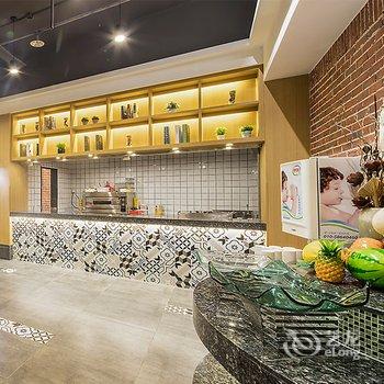 维也纳国际酒店(南京河海大学地铁站店)酒店提供图片