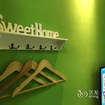 海口欣美达三十四房主题客栈酒店提供图片