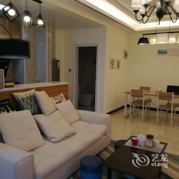 咸宁银轮新世界普通公寓酒店提供图片