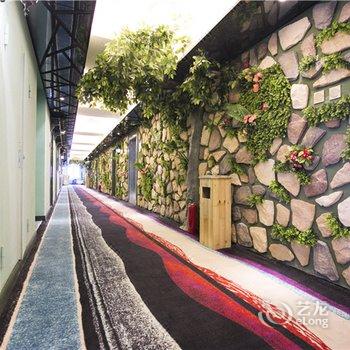 西安钟楼浅时光情侣情趣主题酒店(通化门地铁站店)酒店提供图片