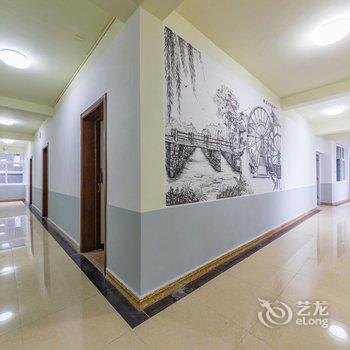 丽江手绘画艺术酒店(古城店)酒店提供图片