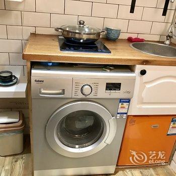 上海洄流之家普通公寓(汾阳路店)酒店提供图片