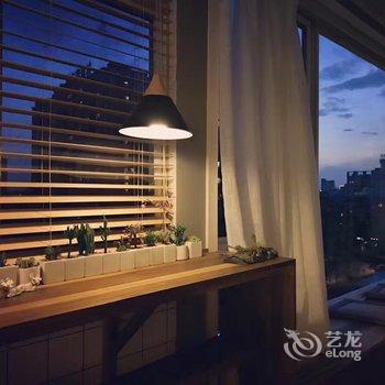 成都来去七时普通公寓(泡桐树街店)酒店提供图片