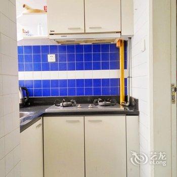 上海秋意凉amp普通公寓(康定路店)酒店提供图片