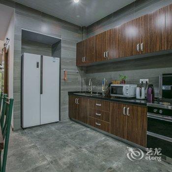 成都路客谷地公社复式酒店提供图片