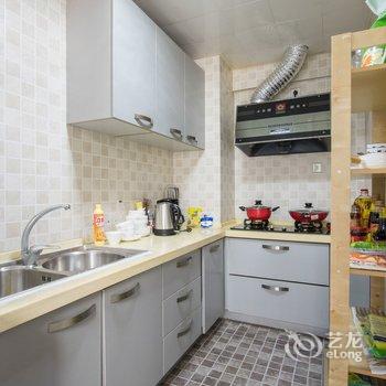 成都路客复式(分店)酒店提供图片