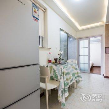 上海MF HOLE普通公寓(分店)酒店提供图片
