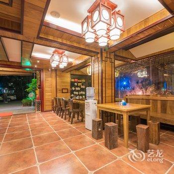 Q+西双版纳金榴莲客栈酒店提供图片