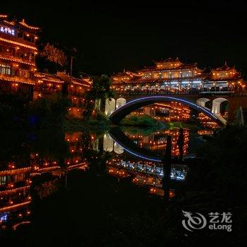 湘西芙蓉镇花千树主题客栈酒店提供图片